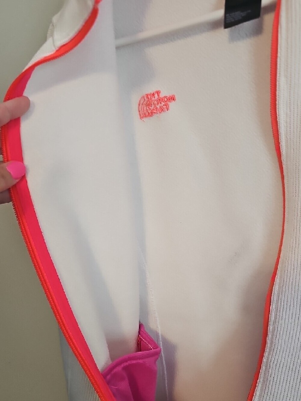 The North Face Krestwood White Sweater Knit W/ Fleece InteriorJacket Pink Trim - Picture 6 of 7